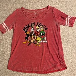 Super cute pink V neck looney toons shirt